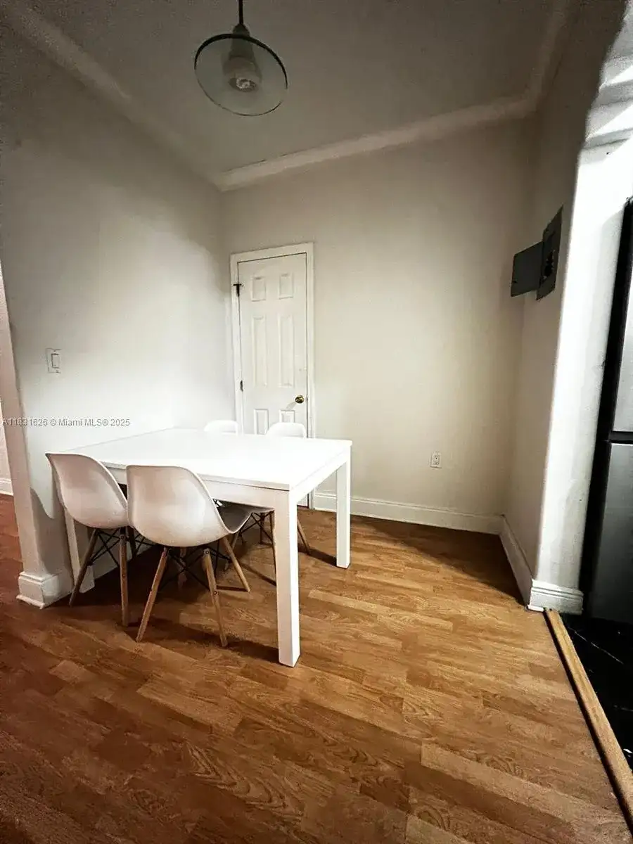 1227 Euclid Ave # 6, Miami Beach FL 33139 photo 4
