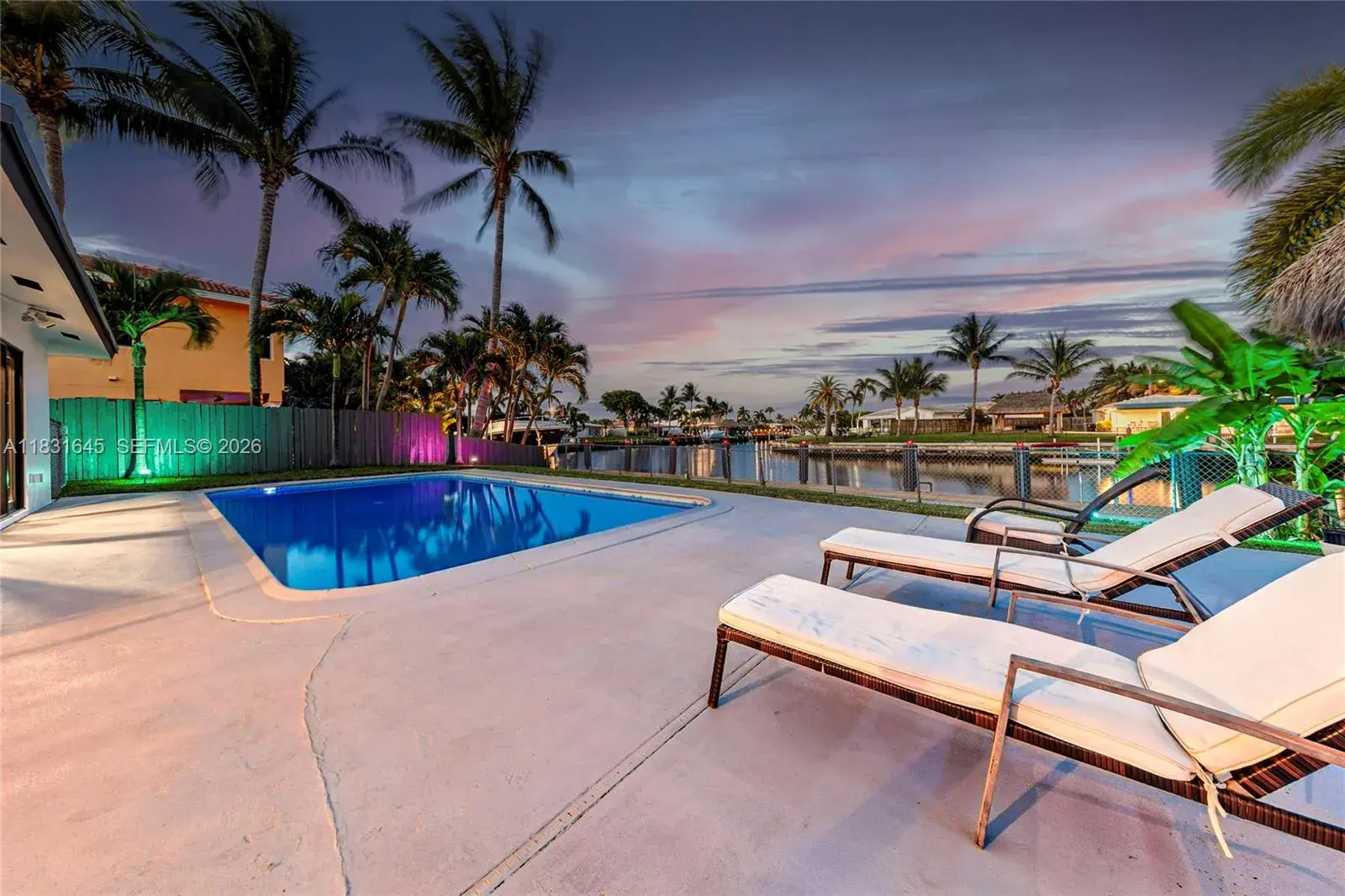 380 SE 1st Ter, Pompano Beach FL 33060
