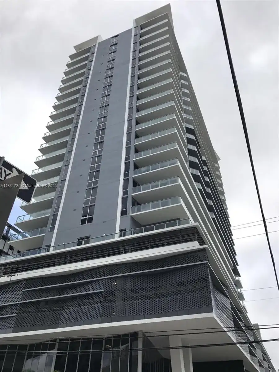 1010 SW 2ND AVE # 1509, Miami FL 33130 photo 3