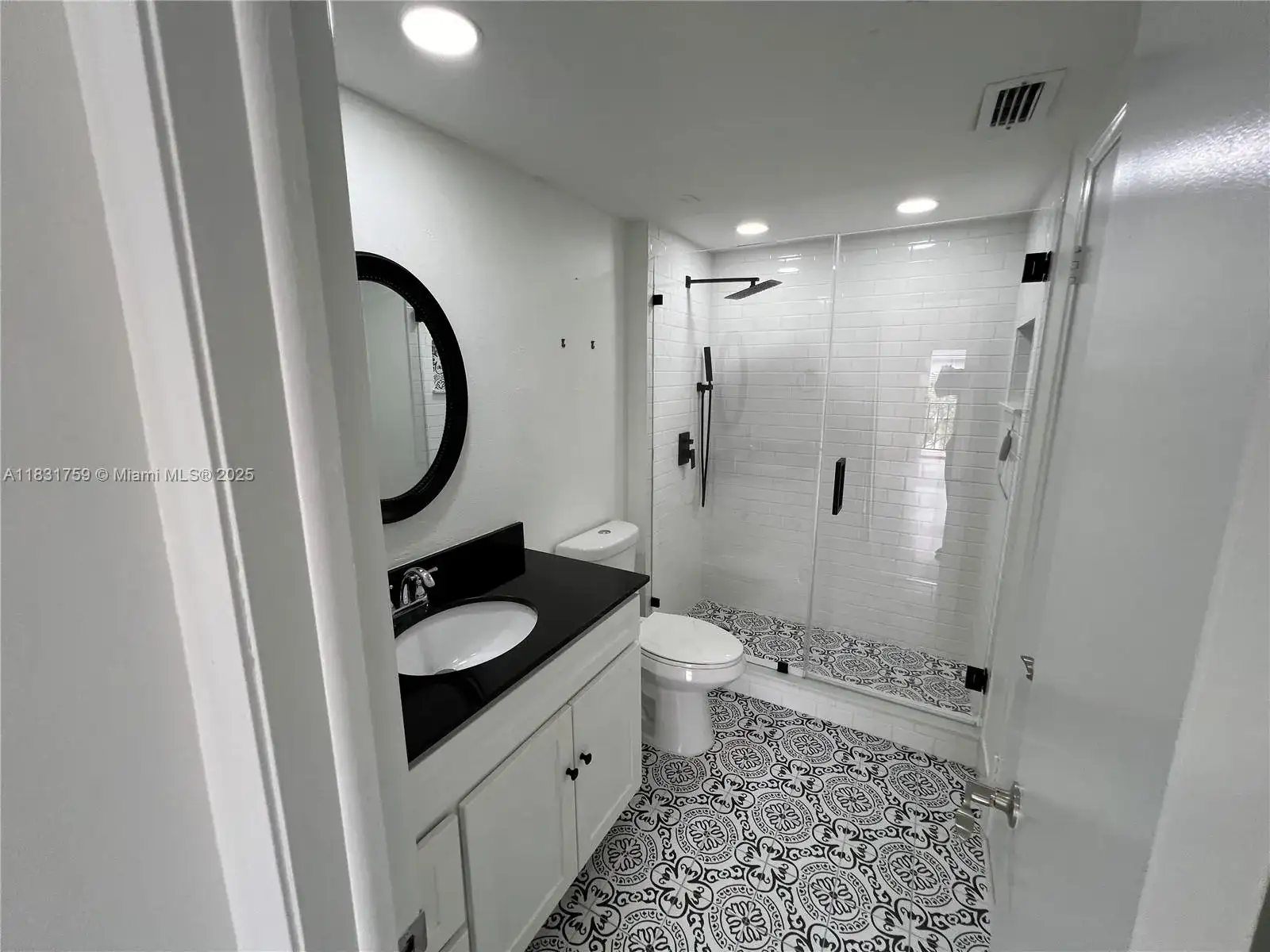 8000 SW 81st Dr # 202, Miami FL 33143 photo 4