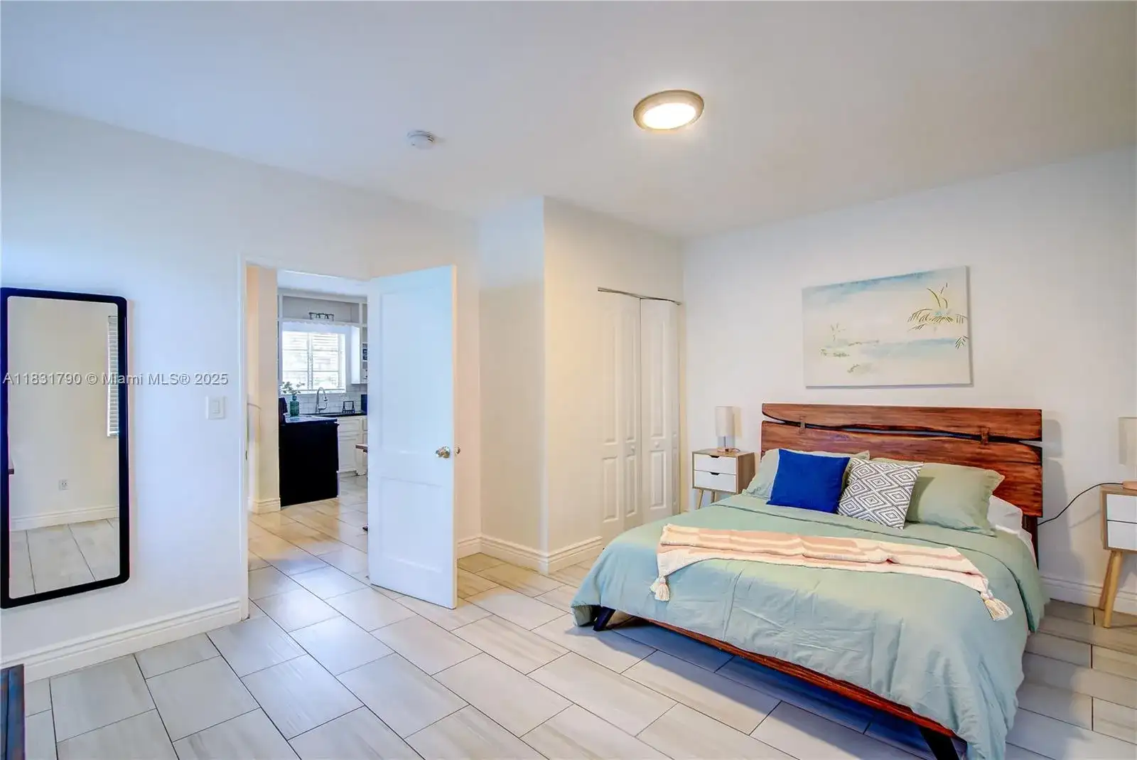 855 SW 7th St # 5, Miami FL 33130 photo 5
