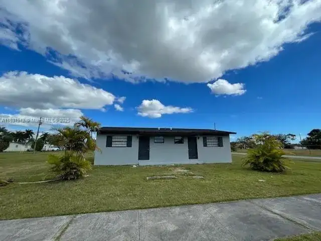 14425 Booker T Washington Blvd # 11425, Miami FL 33176 photo 2
