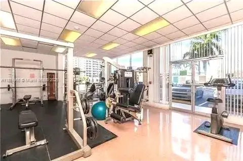 1817 S Ocean Dr # 426, Hallandale Beach FL 33009 photo 4