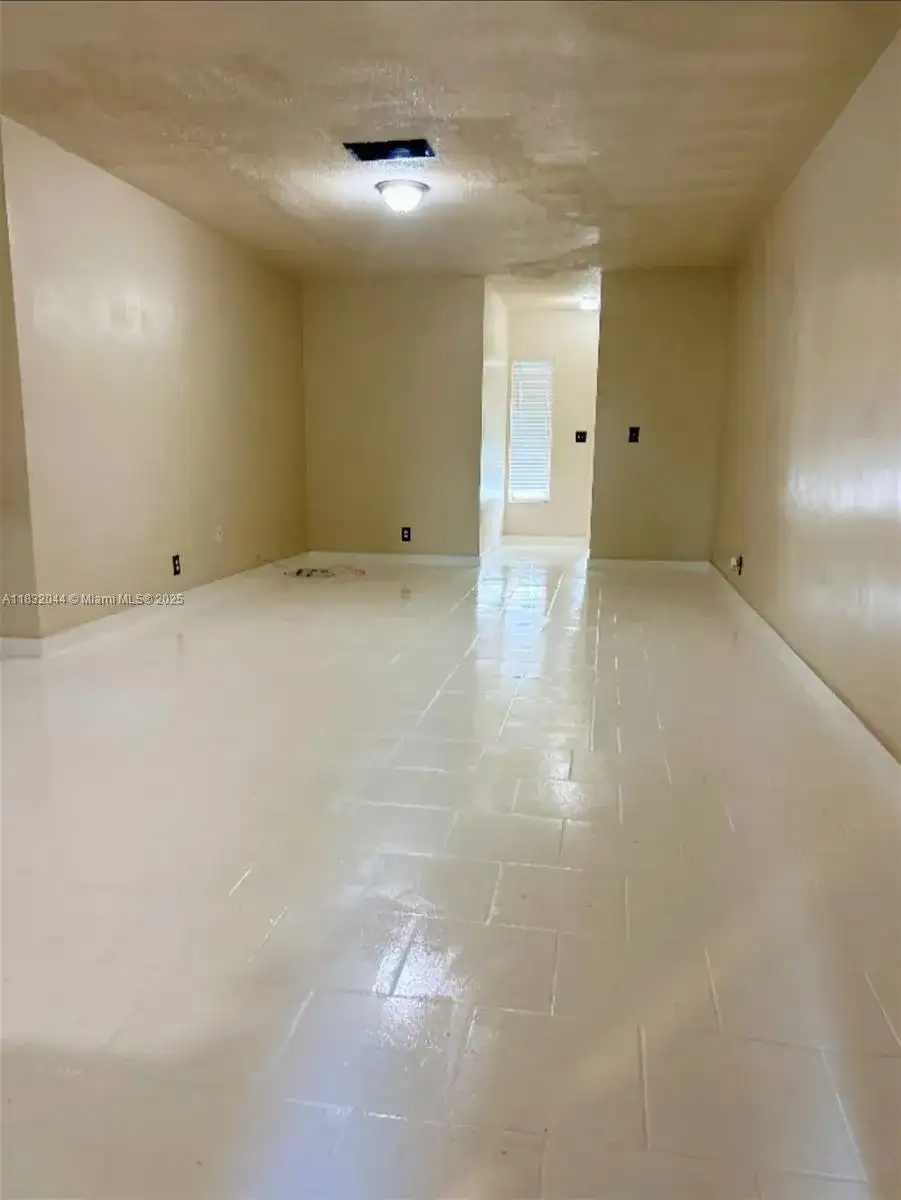 4011 NW 30th Ter # 3, Lauderdale Lakes FL 33309 photo 3