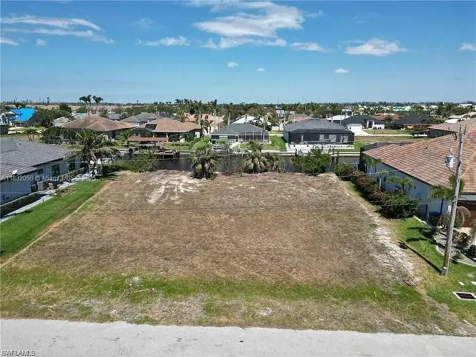 2527 SW 25TH TER, Cape Coral FL 33914 photo 4