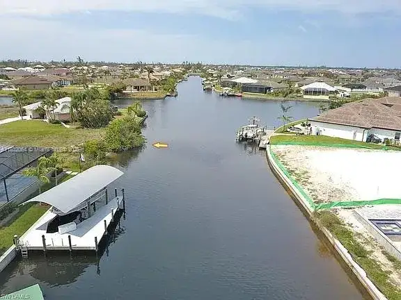 1253 NW 39th Ave, Cape Coral FL 33993 photo 5