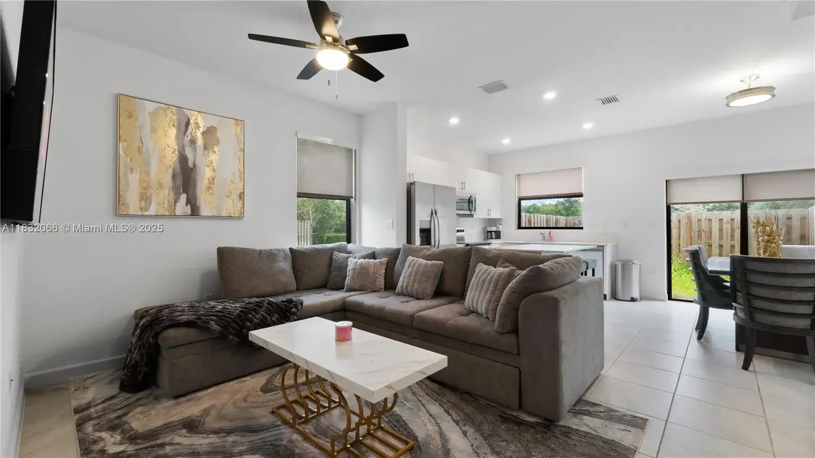 23101 SW 99th Ave, Cutler Bay FL 33190 photo 2