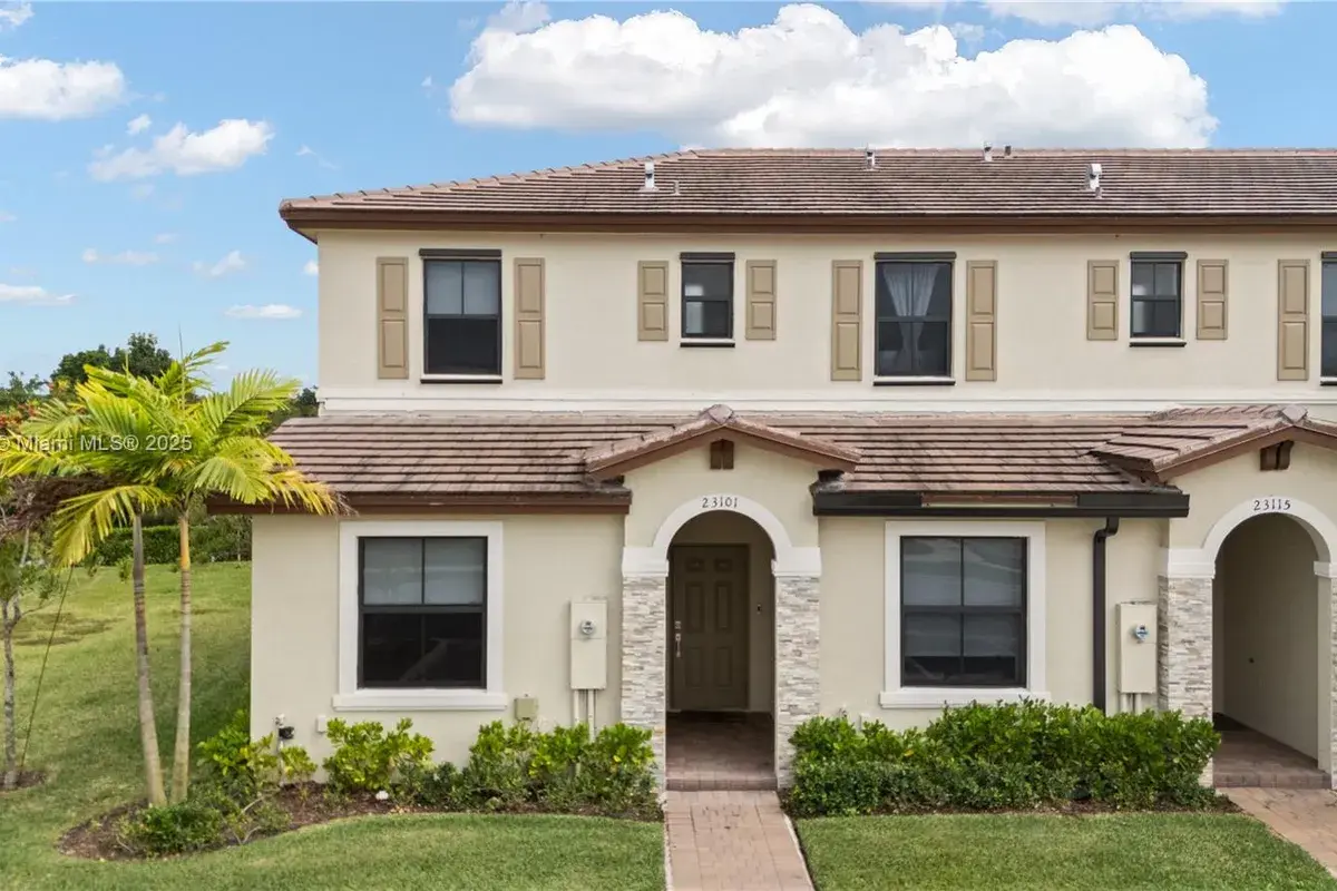 23101 SW 99th Ave, Cutler Bay FL 33190