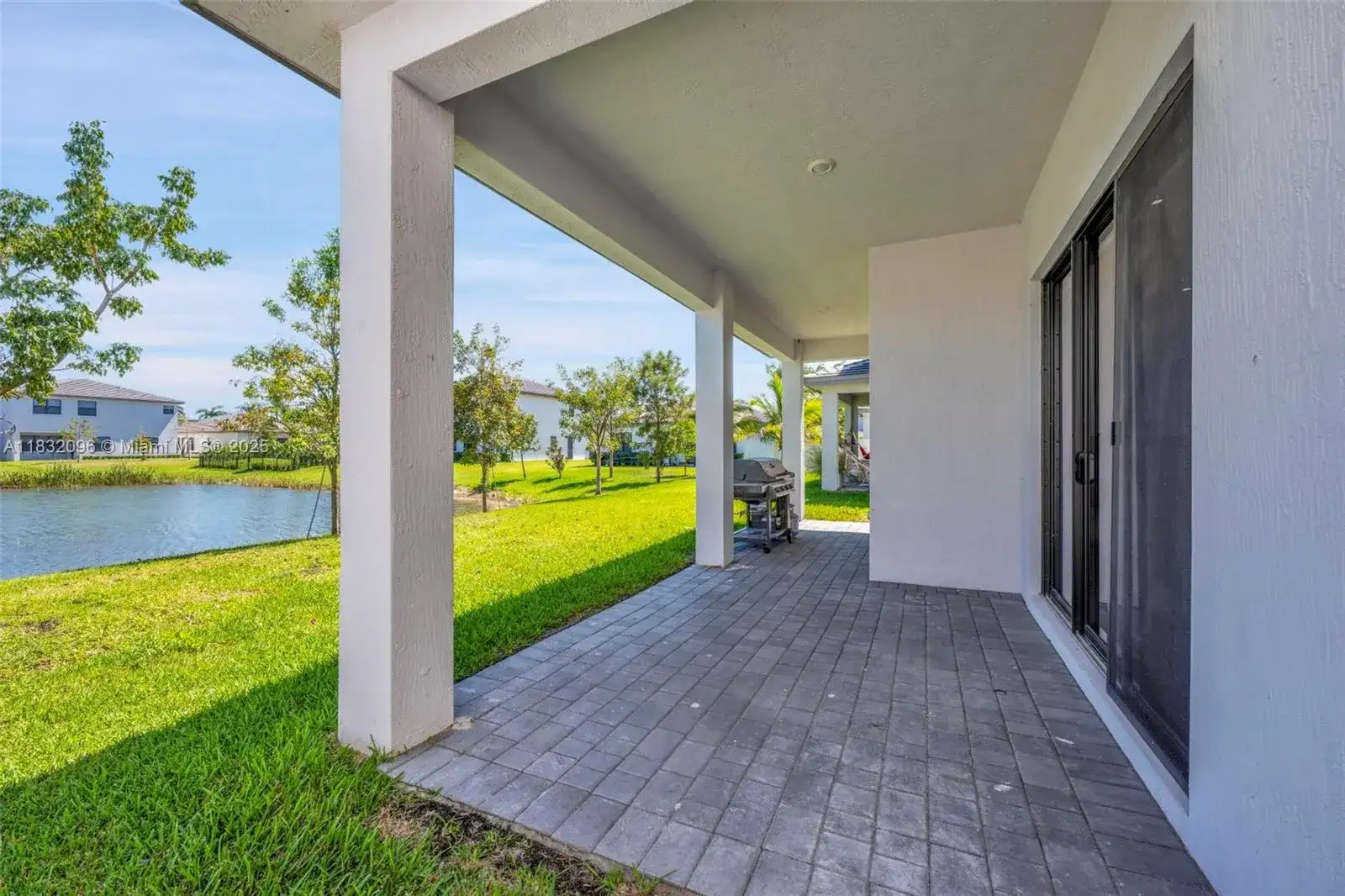 4541 SW 174th Ave, Miramar FL 33029 photo 3