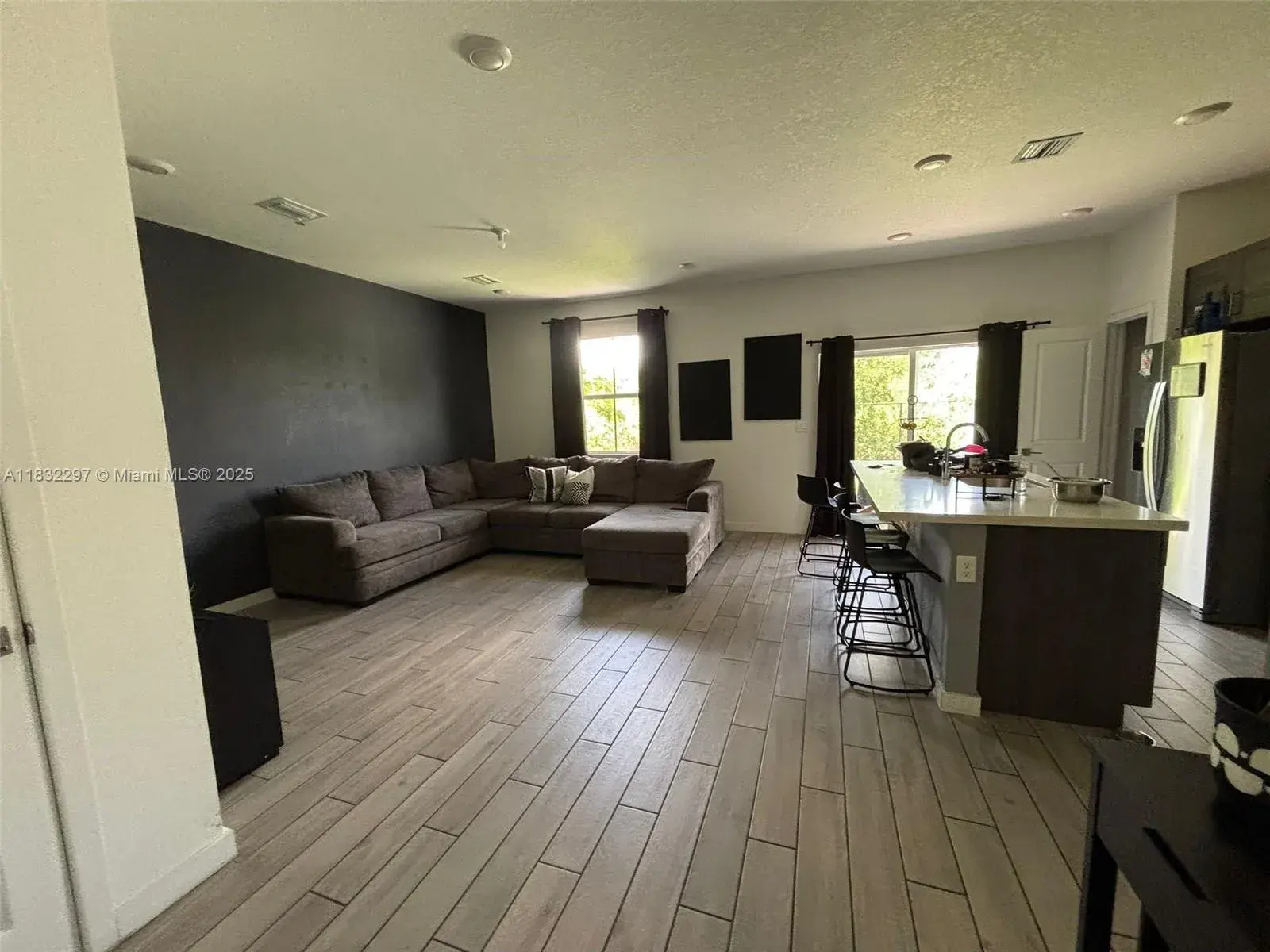 830 SE 19th St, Homestead FL 33034