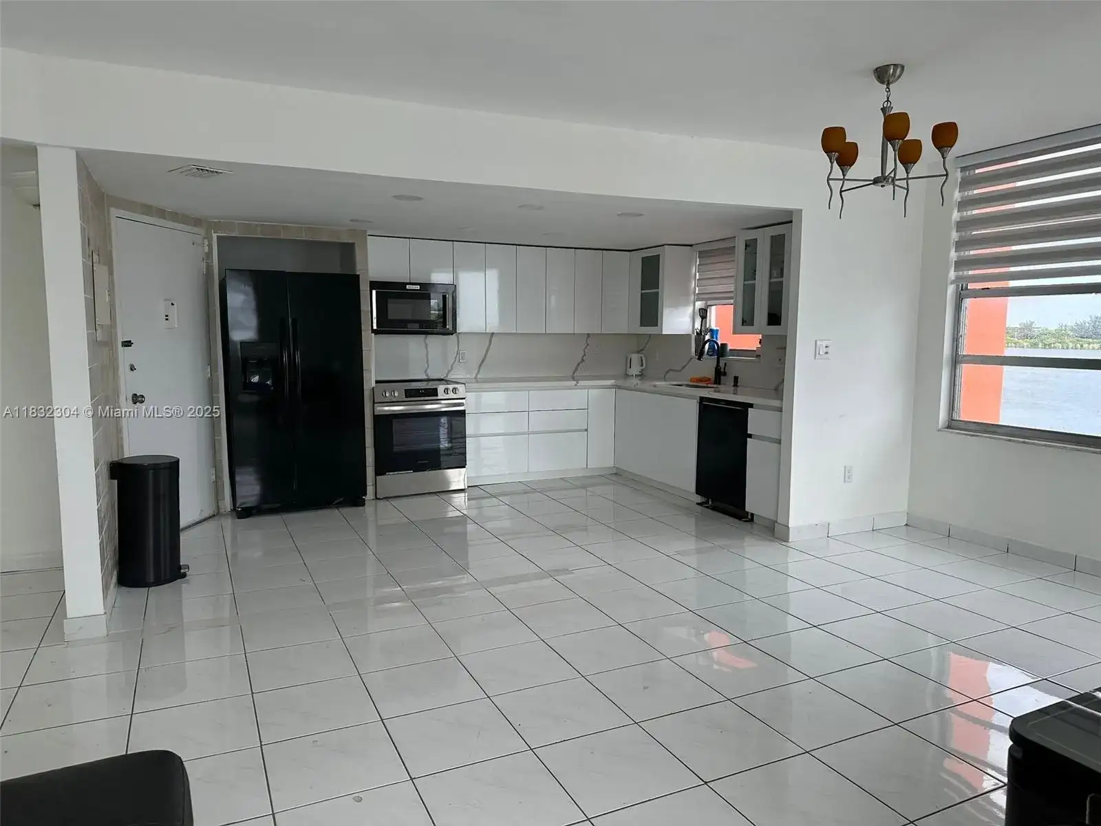 1301 NE Miami Gardens Dr # 506W, Miami FL 33179 photo 3