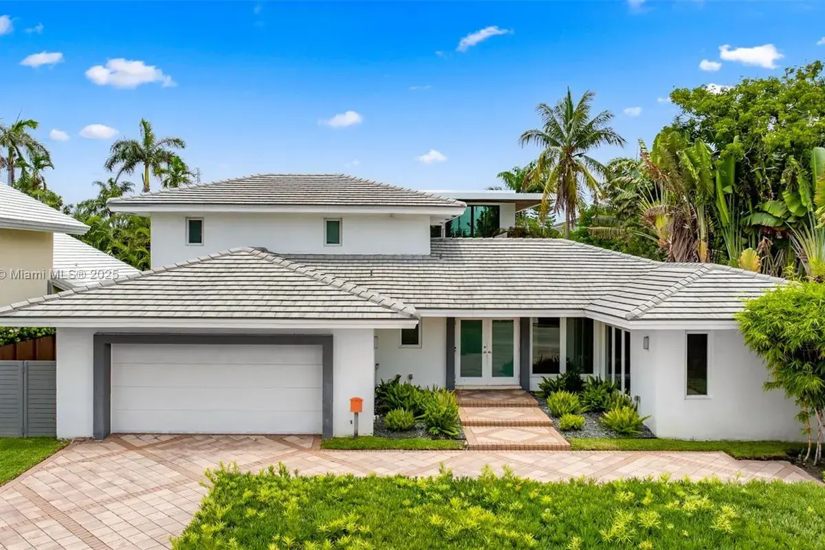 1231 96th St, Bay Harbor Islands FL 33154