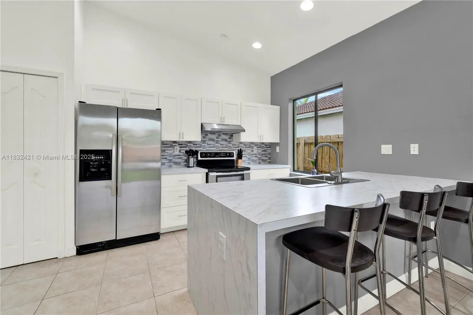 22486 SW 110th Ct, Miami FL 33170