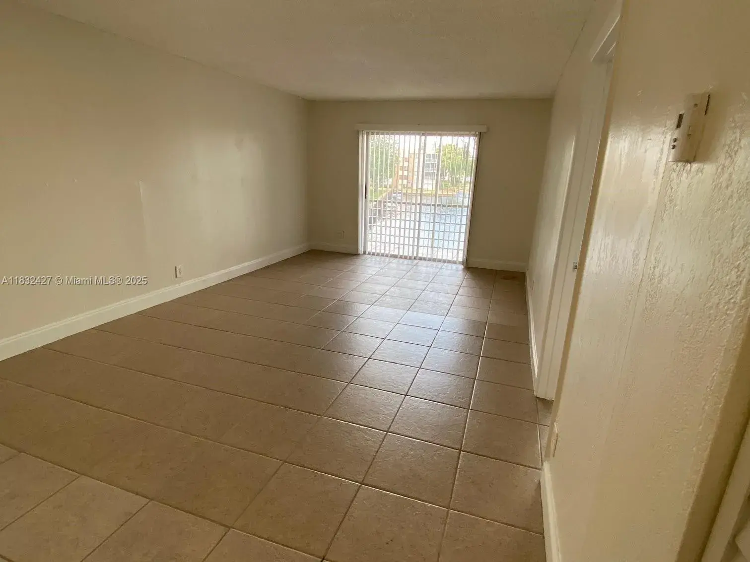 2775 Taft St # 307, Hollywood FL 33020
