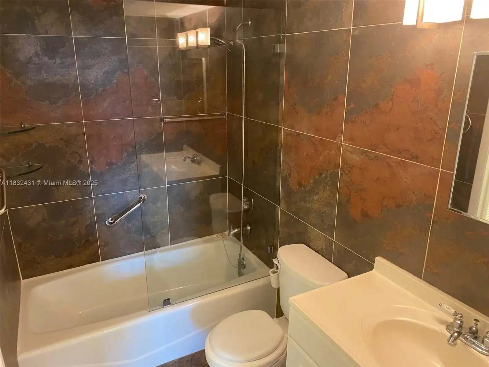 13120 SW 92 Ave # 319, Miami FL 33176 photo 3