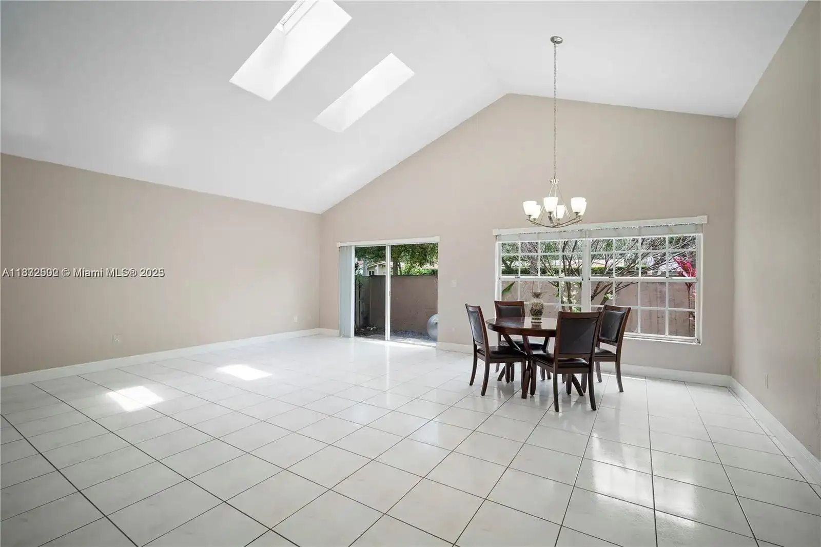 15233 NW 87th Ct # 0, Miami Lakes FL 33018 photo 4