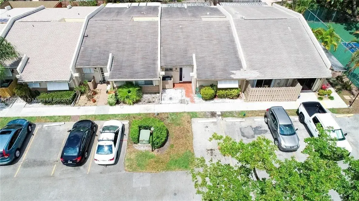 2309 N 37th Ave, Hollywood FL 33021