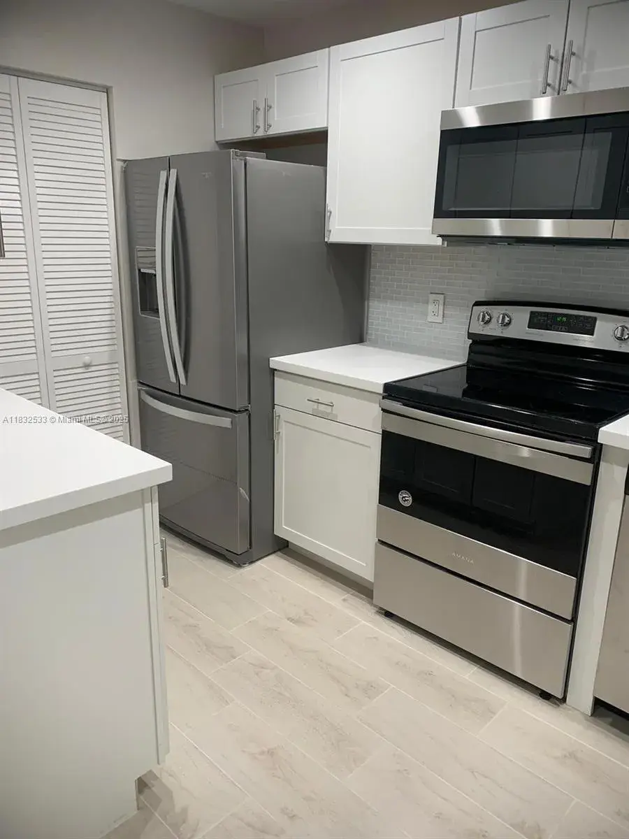 2309 N 37th Ave, Hollywood FL 33021