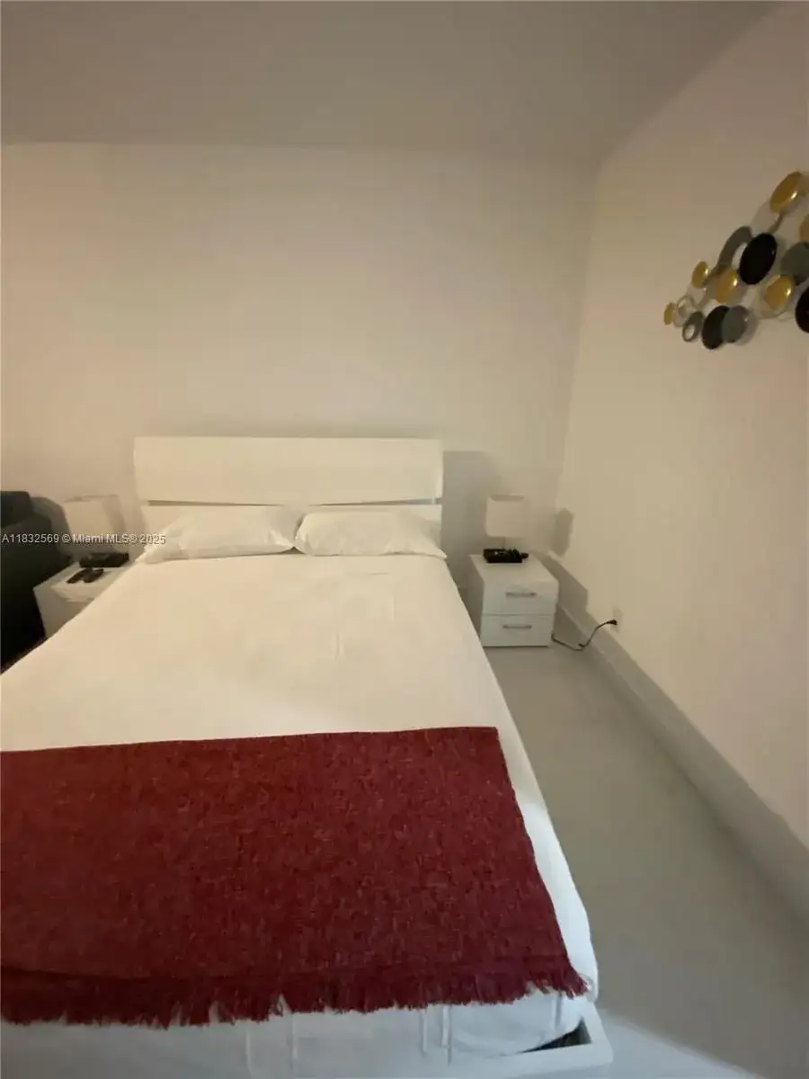 19201 Collins Ave # 130, Sunny Isles Beach FL 33160 photo 5