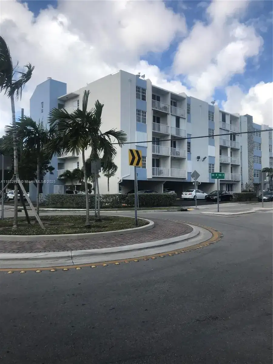 3551 SW 9th Ter # 206, Miami FL 33135 photo 2