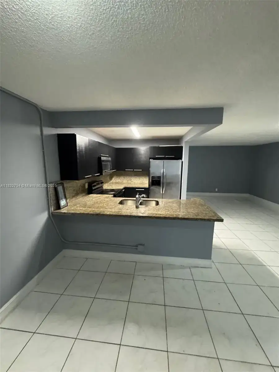 5955 NW 25th Ct # 208, Sunrise FL 33313 photo 3