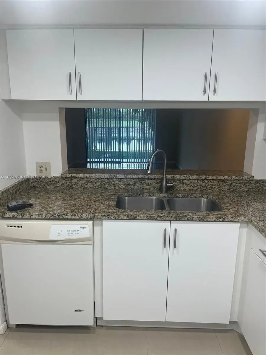 5200 NW 31st Ave # 23, Fort Lauderdale FL 33309