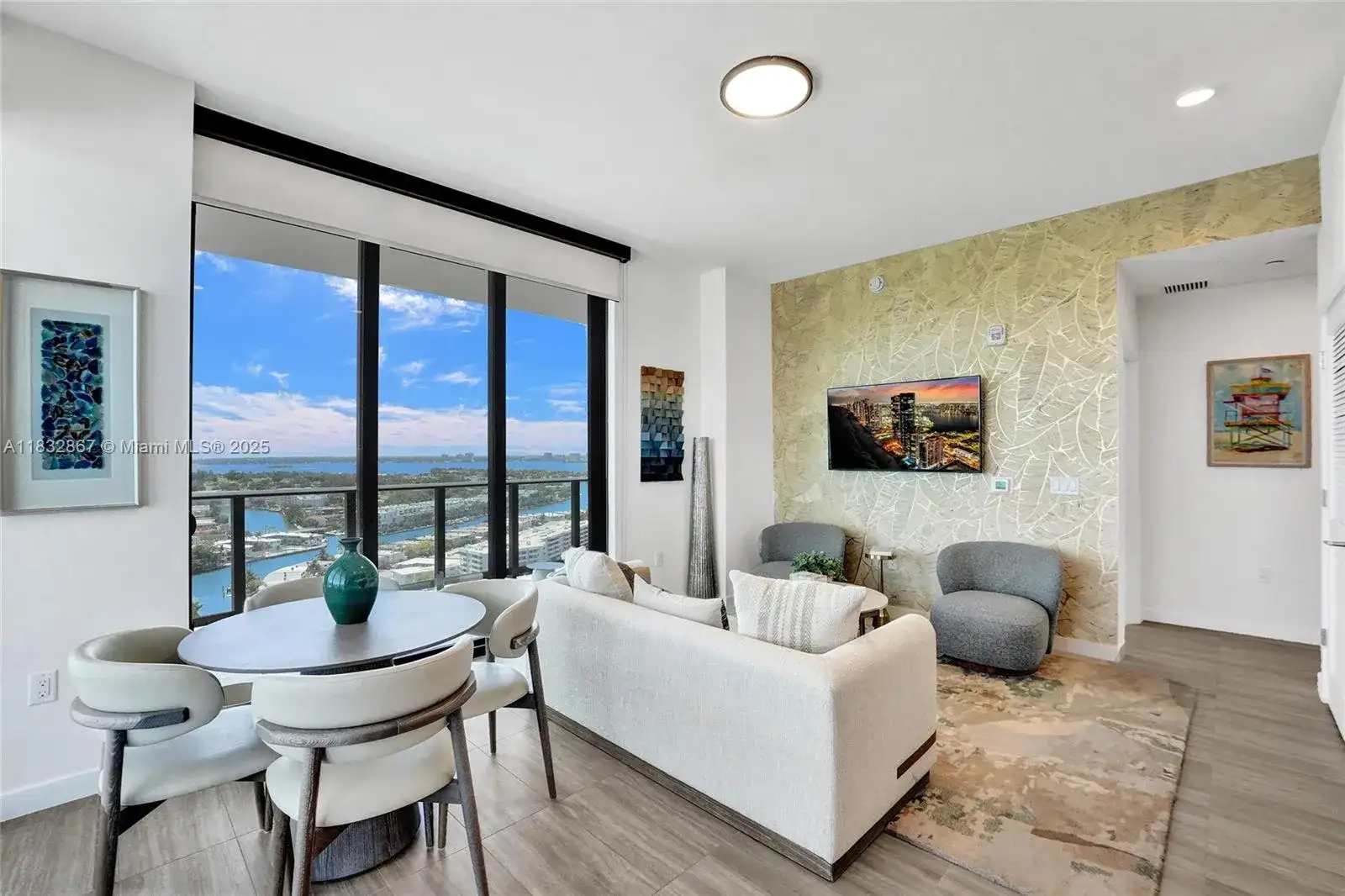 580 72 Street # 2010, Miami Beach FL 33180 photo 2