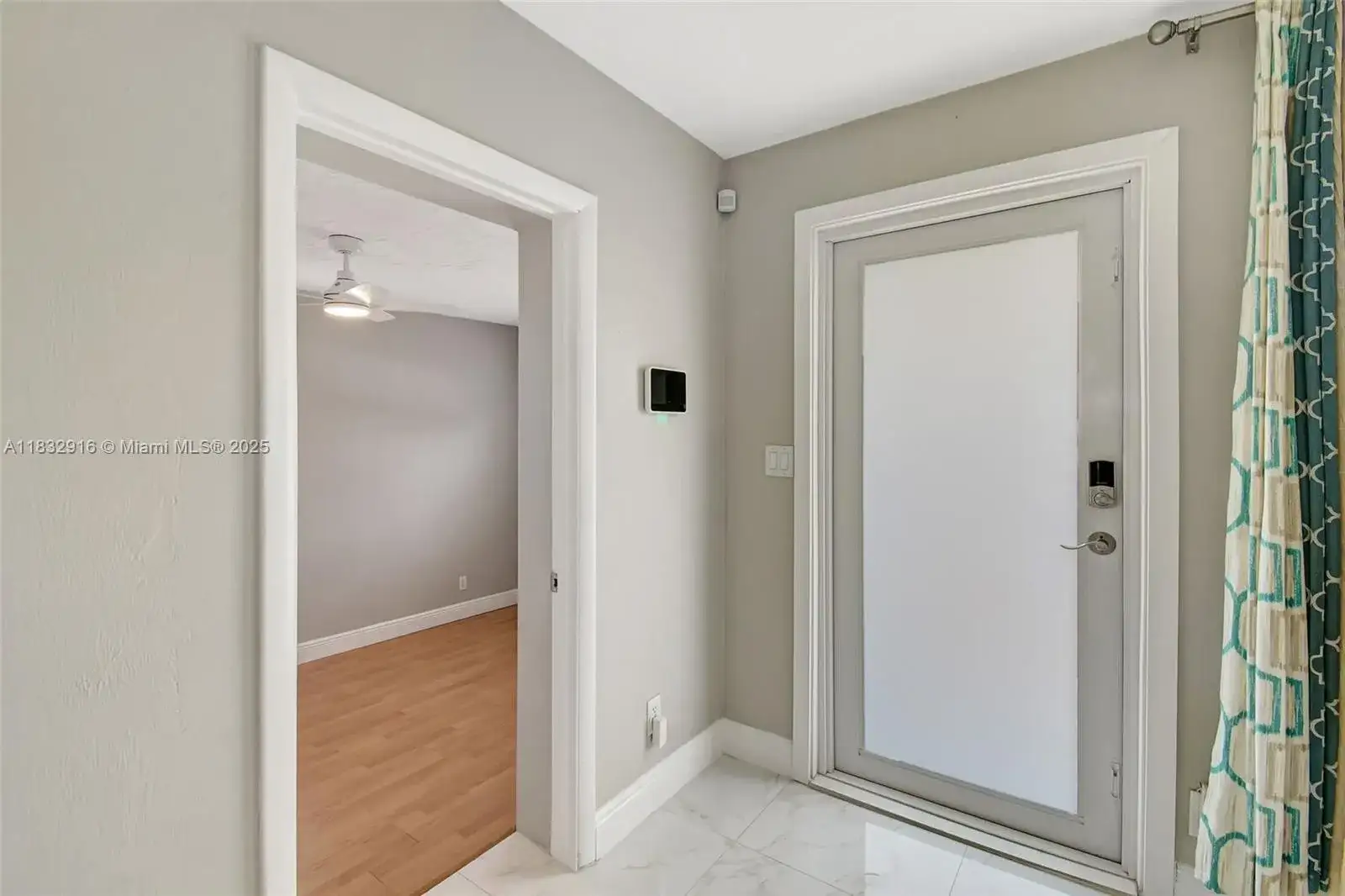 320 NW 51st Ct, Oakland Park FL 33309 photo 4