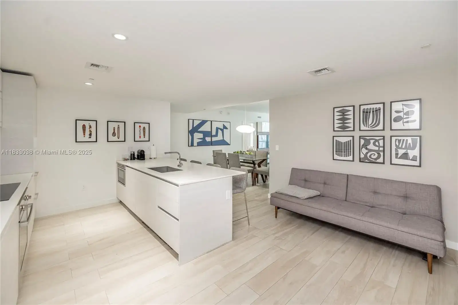1300 S Miami Ave # 2210, Miami FL 33130 photo 3
