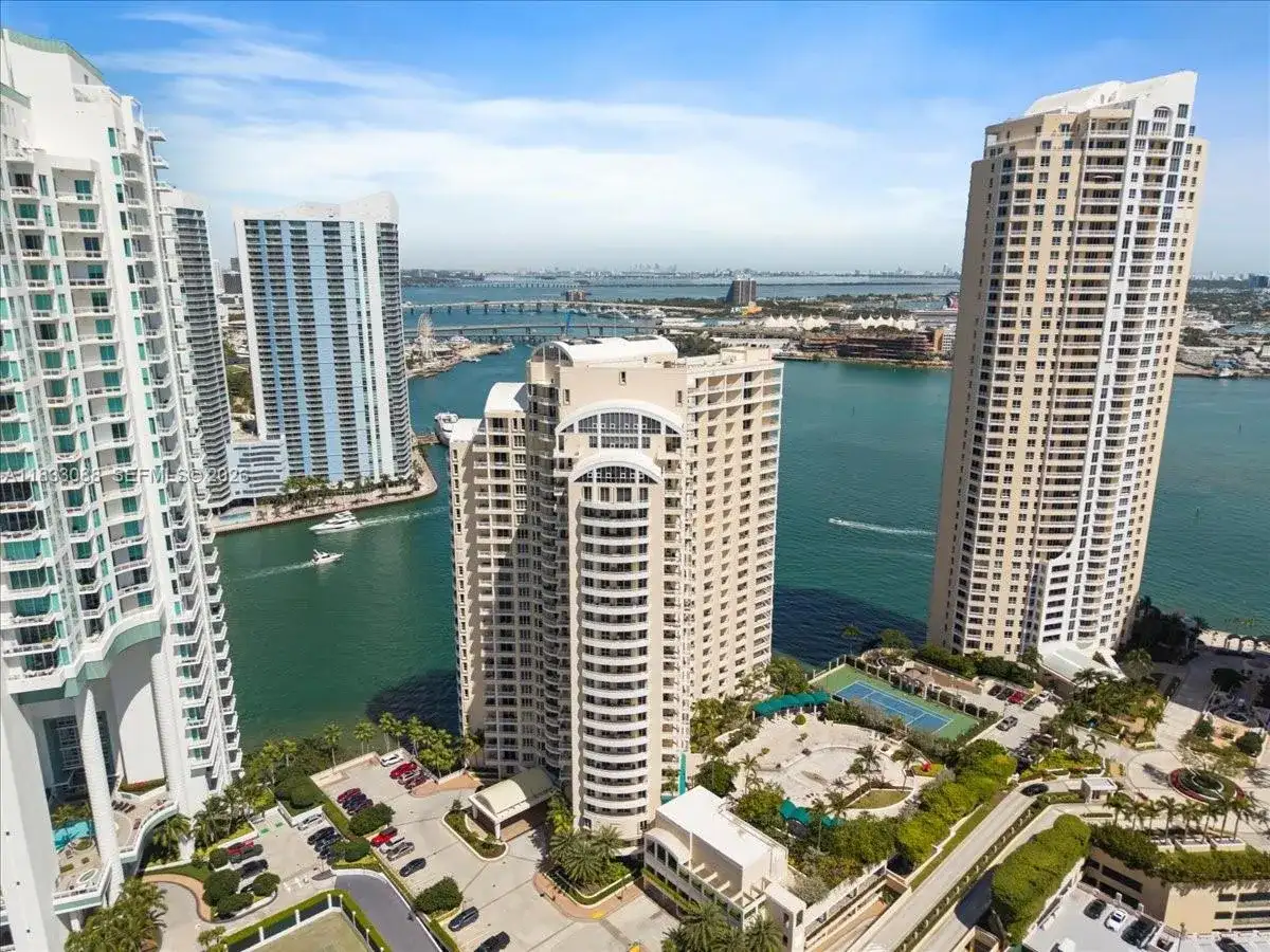 888 Brickell Key Dr # 1502, Miami FL 33131 photo 2