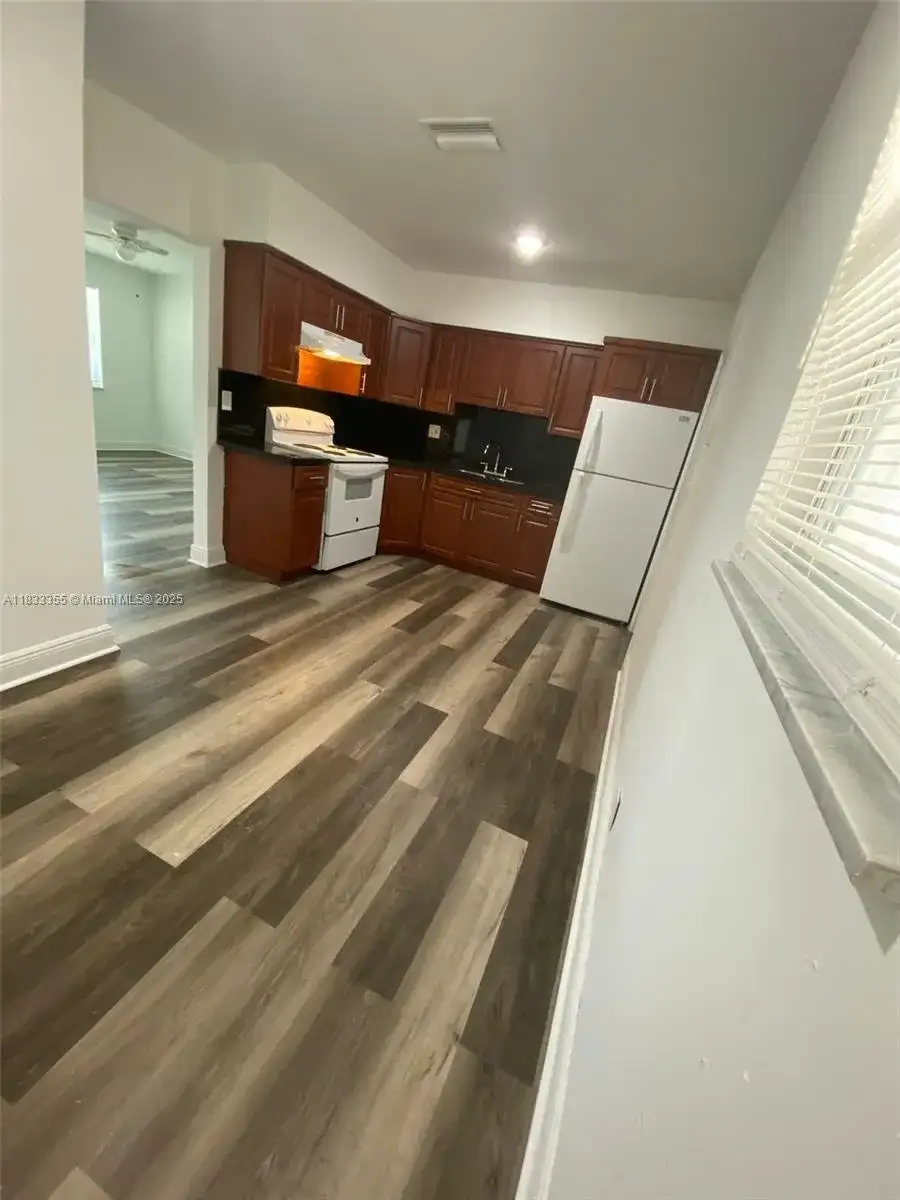 1219 N 20th Ave # 1219, Hollywood FL 33020 photo 4