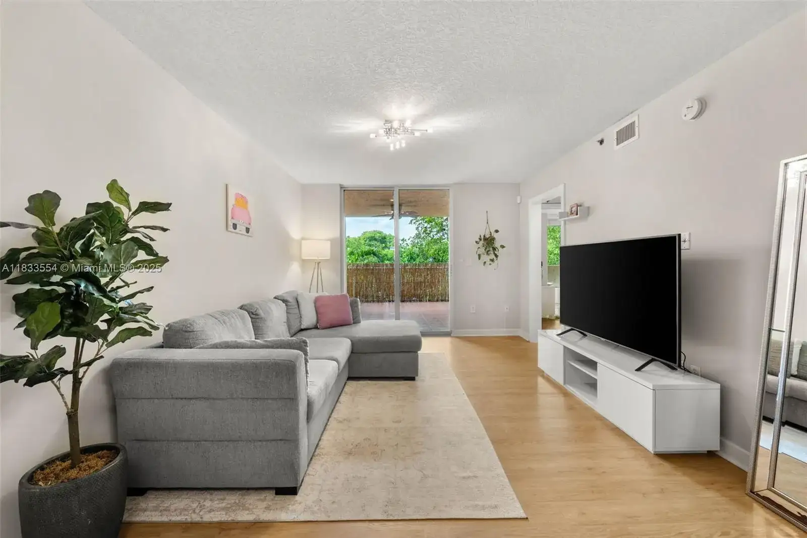 1650 Coral Way # 404, Miami FL 33145 photo 2