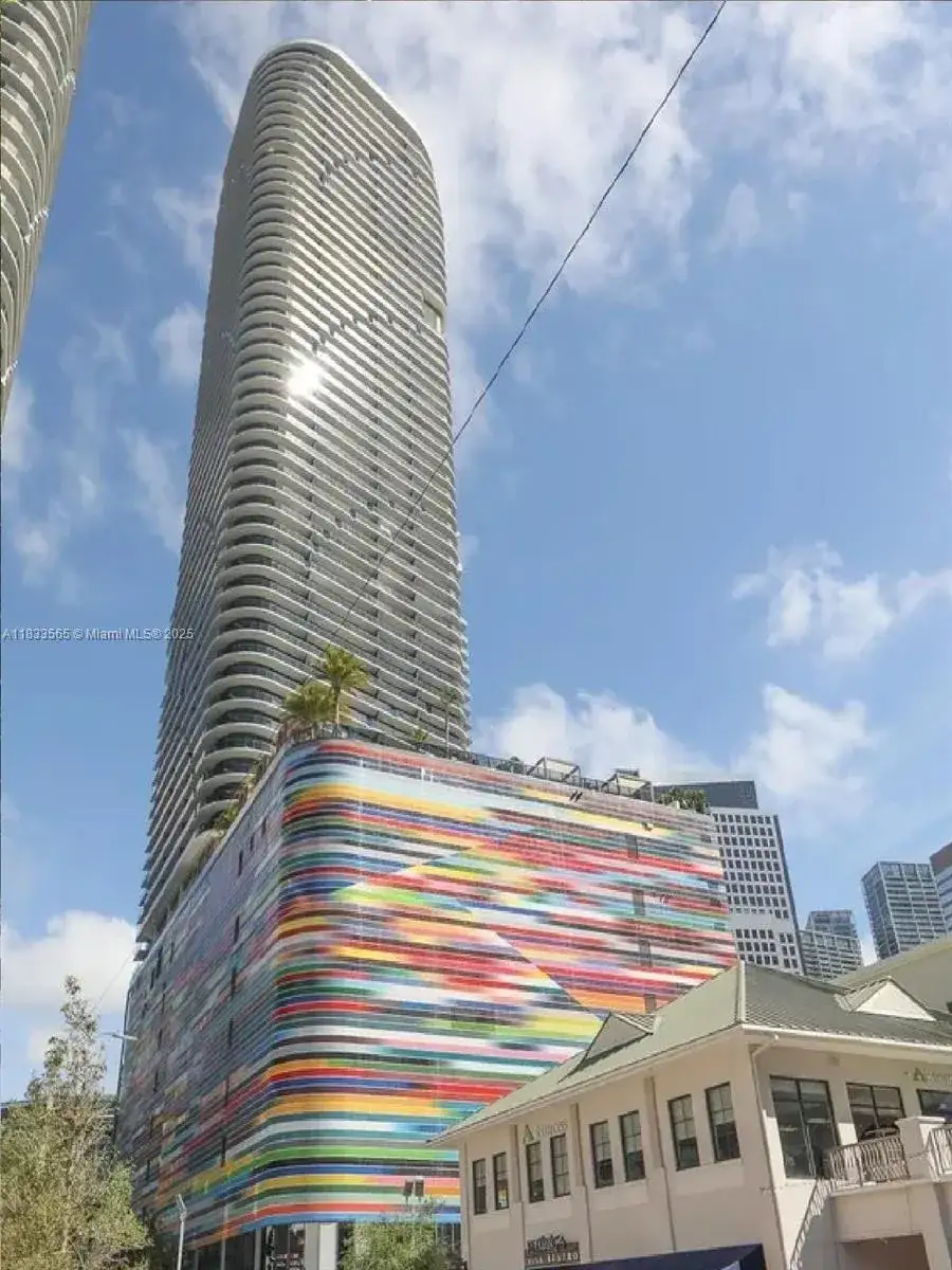 801 S Miami Ave # 4204, Miami FL 33130 photo 4