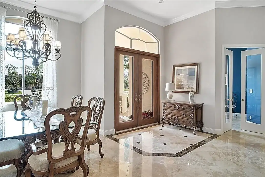 6807 NW 66th Way, Parkland FL 33067 photo 4