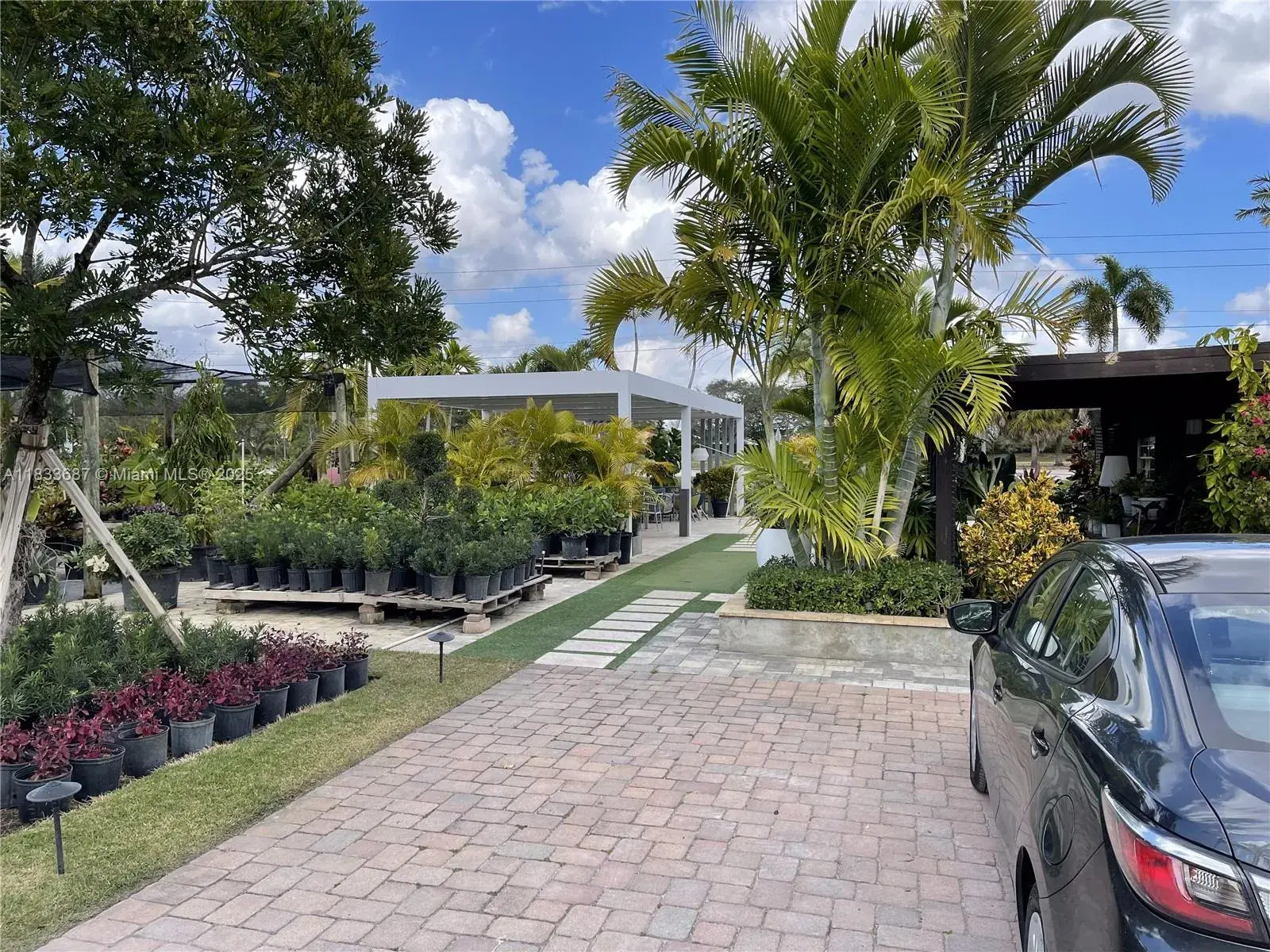 17349 SW 46th St, Southwest Ranches FL 33331