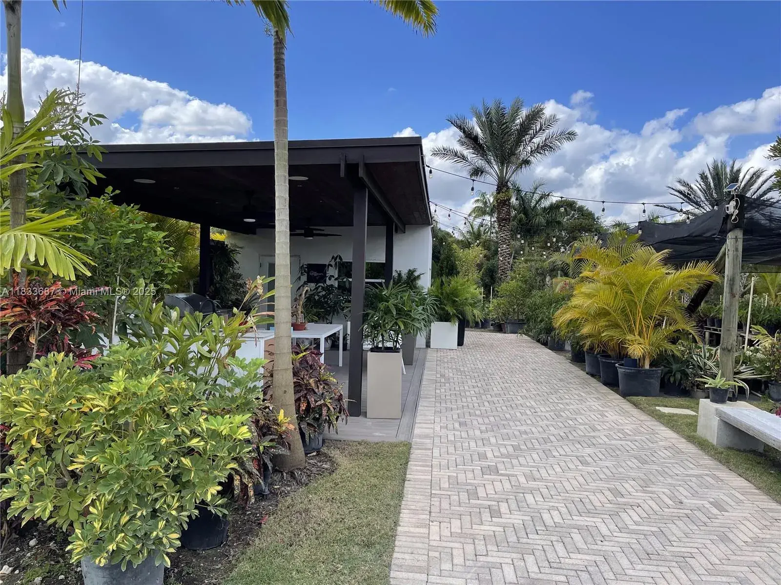 17349 SW 46th St, Southwest Ranches FL 33331