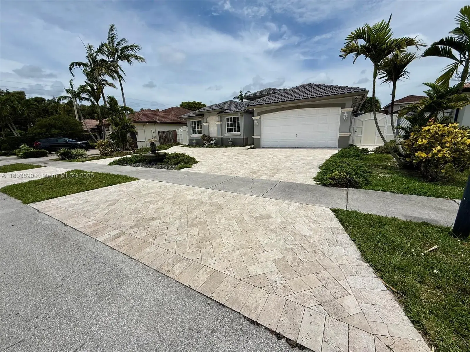 14601 SW 30th St, Miami FL 33175
