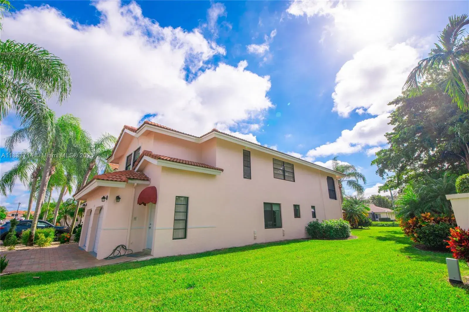 8694 Via Reale # 61L, Boca Raton FL 33496