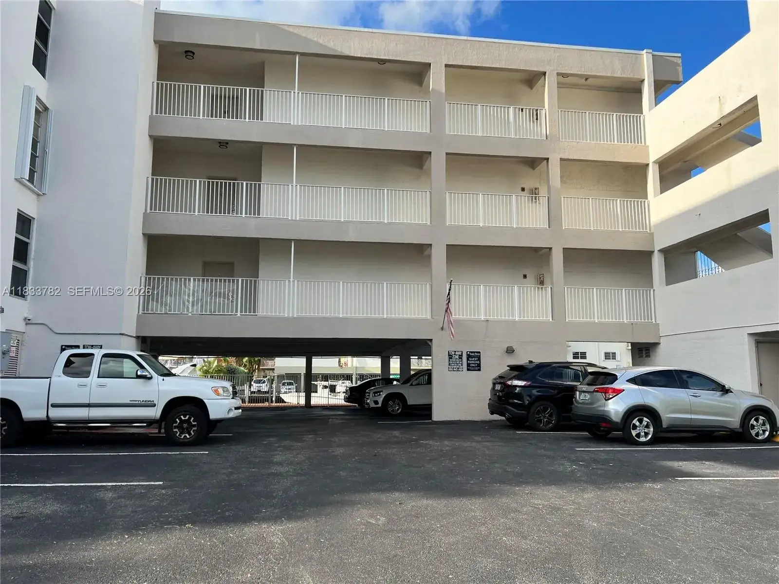 3716 NE 168th St # 303, North Miami Beach FL 33160