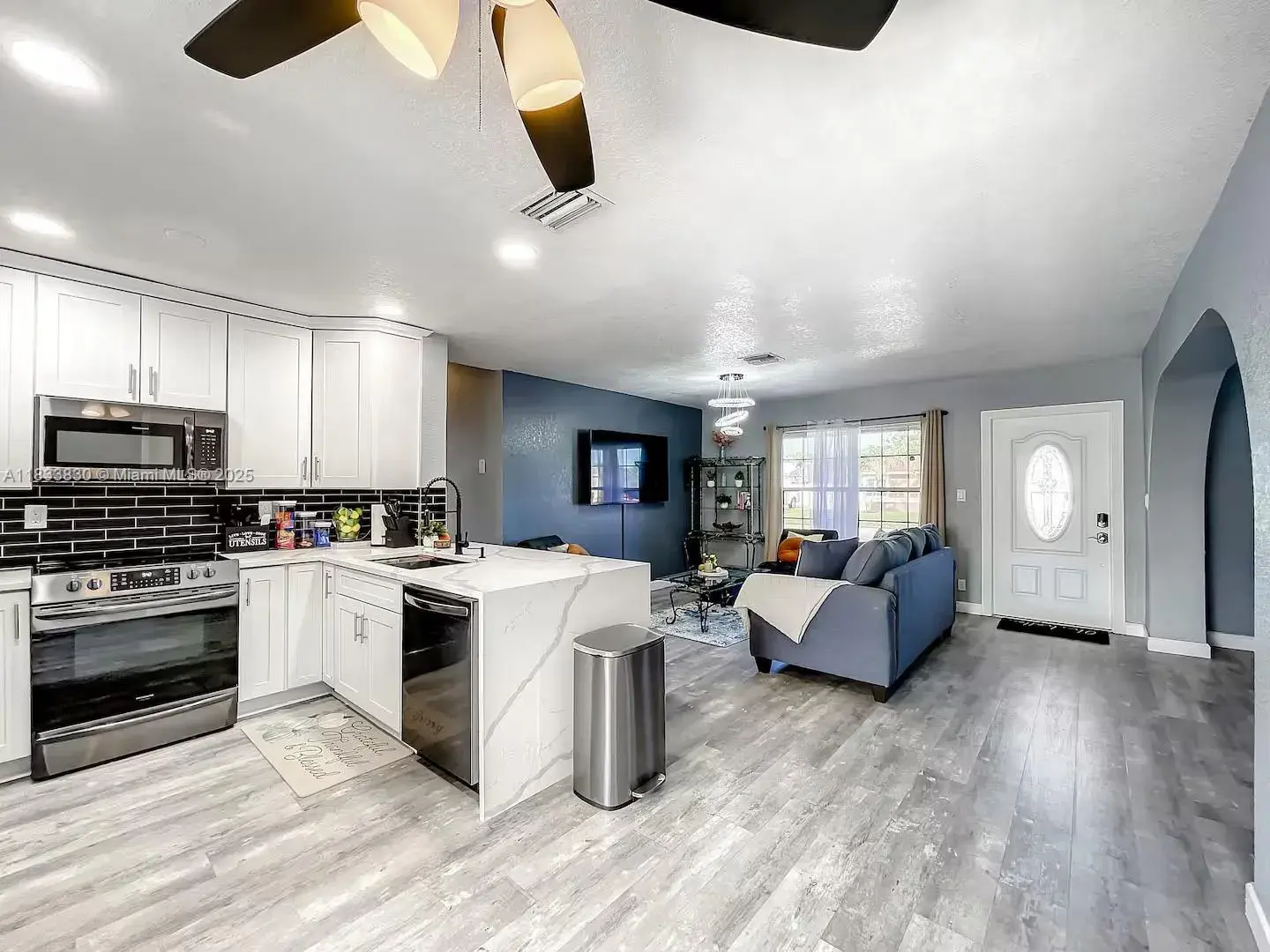 1660 SW 47th Ave, Fort Lauderdale FL 33317