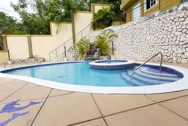 00 Millsboro. Kingston, Jamaica # 00, FL photo 2