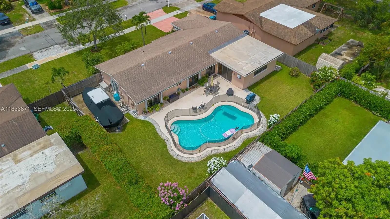 11193 SW 113 TER, Miami FL 33176 photo 4