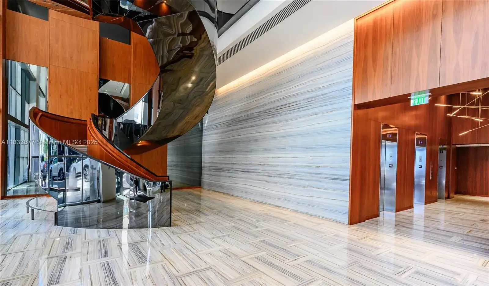1300 Brickell Bay Dr # 809, Miami FL 33131 photo 3