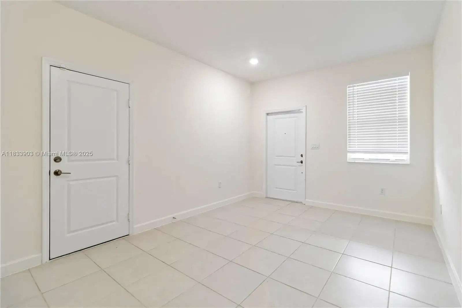 12917 NW 23rd Pl, Miami FL 33167 photo 4