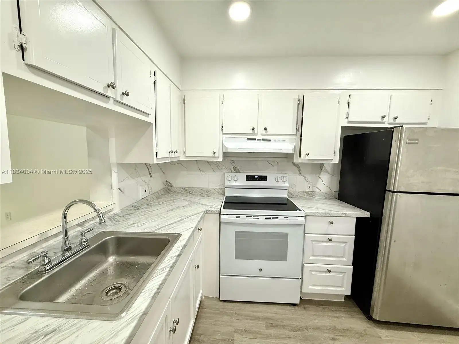 11925 NE 2nd Ave # B207, North Miami FL 33161 photo 2
