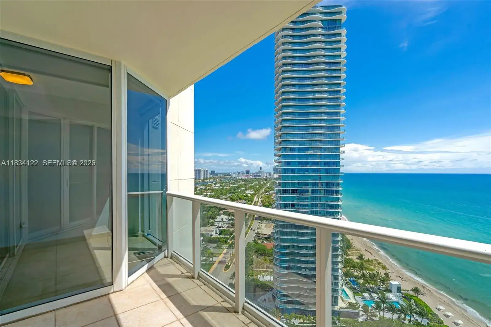 19333 Collins Ave # 2703, Sunny Isles Beach FL 33160