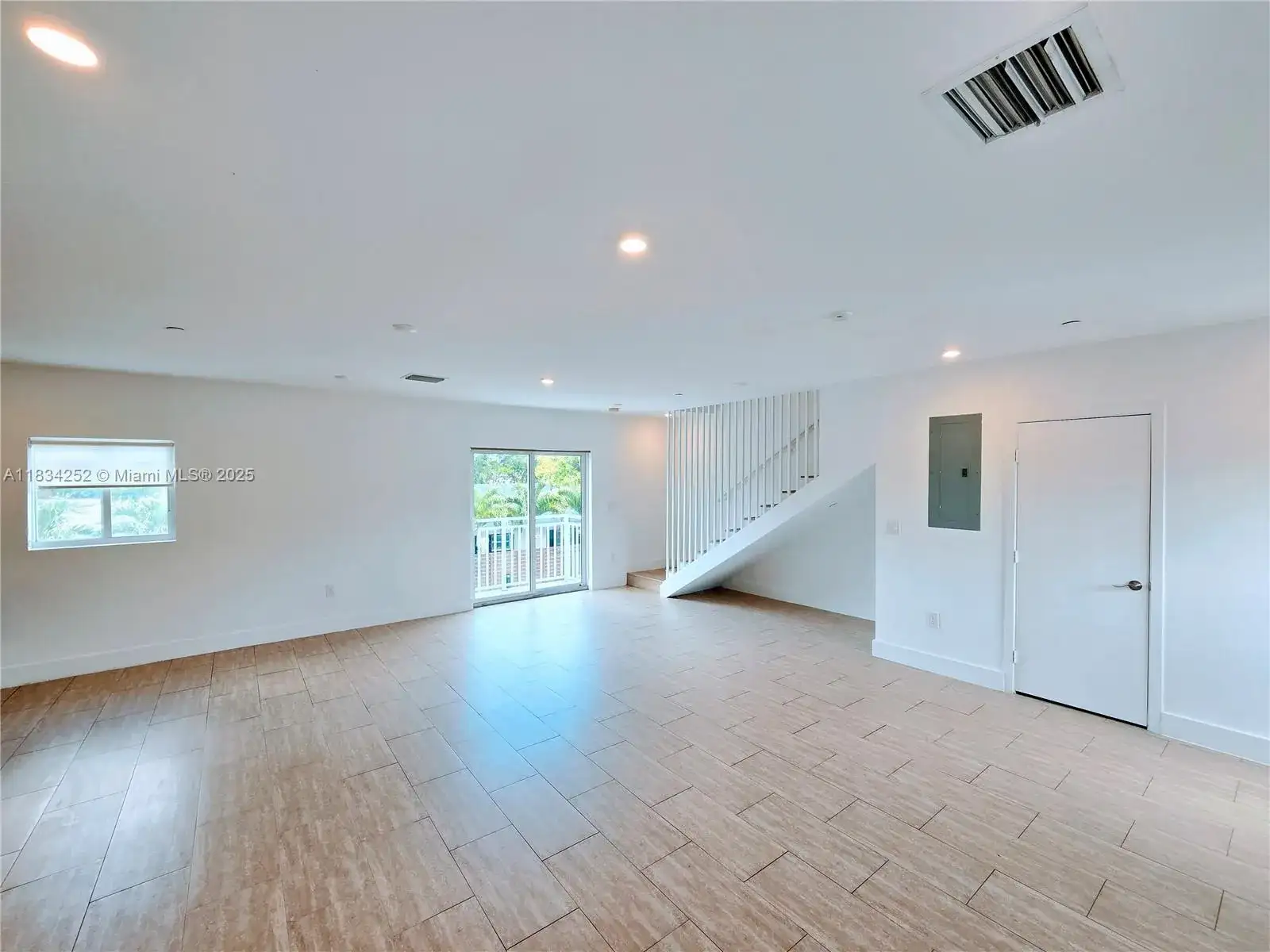 6336 SW 27th St # 8, Miramar FL 33023 photo 2