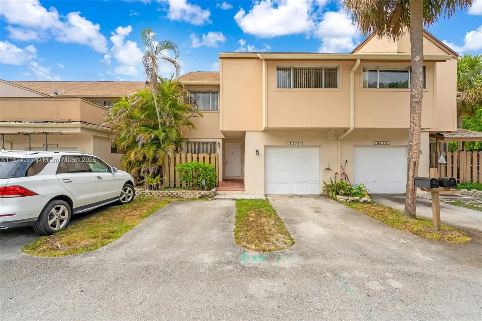 8256 NW 9th Ct # 2, Plantation FL 33324 photo 3