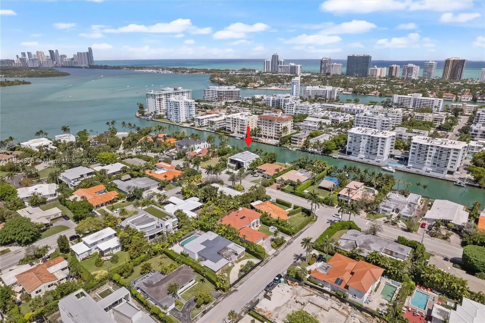 10161 E Broadview Dr, Bay Harbor Islands FL 33154 photo 2