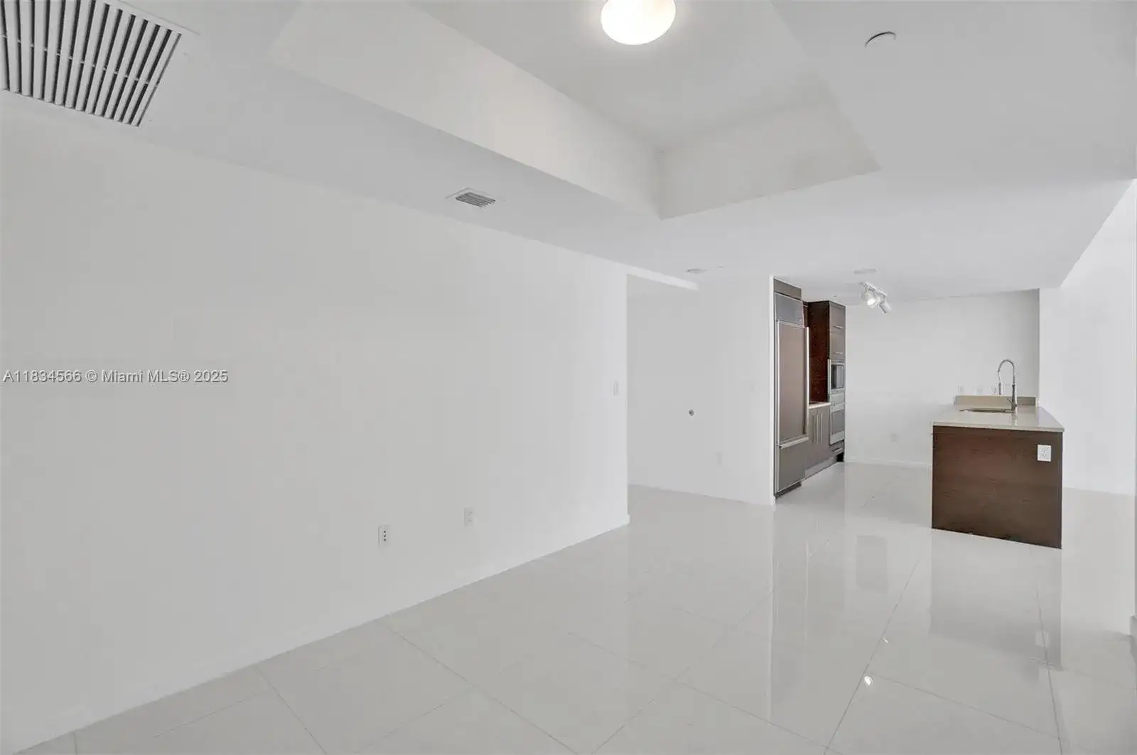 465 Brickell Ave # 4505, Miami FL 33131 photo 4